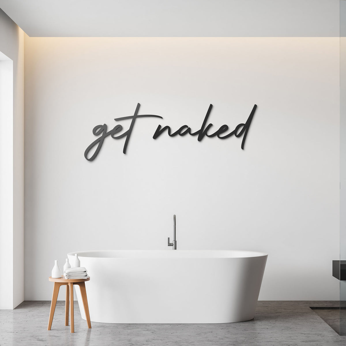 wanddeko metall schwarz meschrift get naked badezimmer dekoration